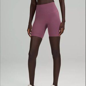 lululemon Wunder Train High-Rise Short 6"